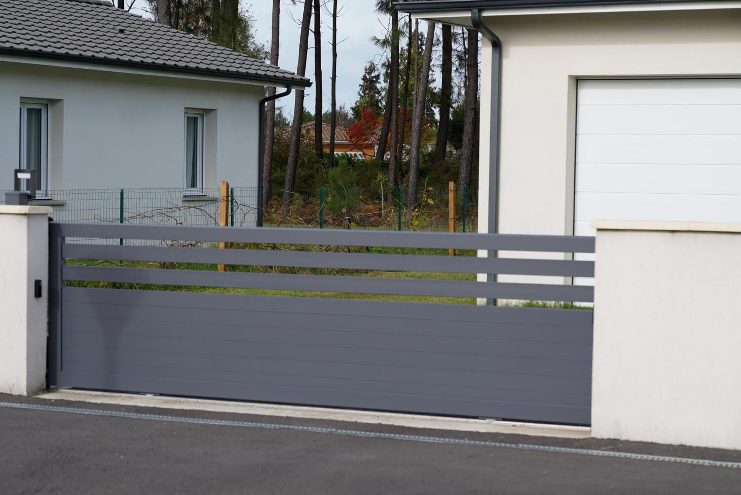 Portails en aluminium coulissants